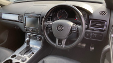 Volkswagen Touareg 3.0 V6 TDI BlueMotion Tech 262 R-Line 5dr Tip Auto Diesel Estate